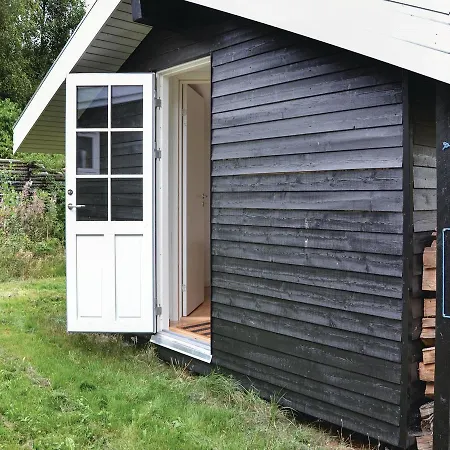 Ferienhaus Three-bedroom Holiday In Vejby